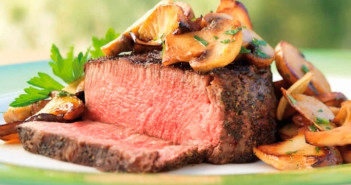 Tea-rubbed Filet Mignon with Buttery Mushrooms