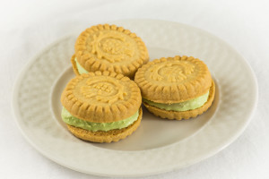 Green Tea Ice Cream Sandwiches