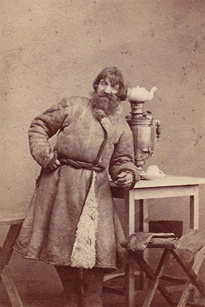 peasant with samovar
