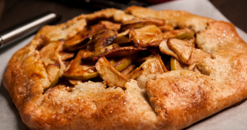 Apple Rooibos Galette